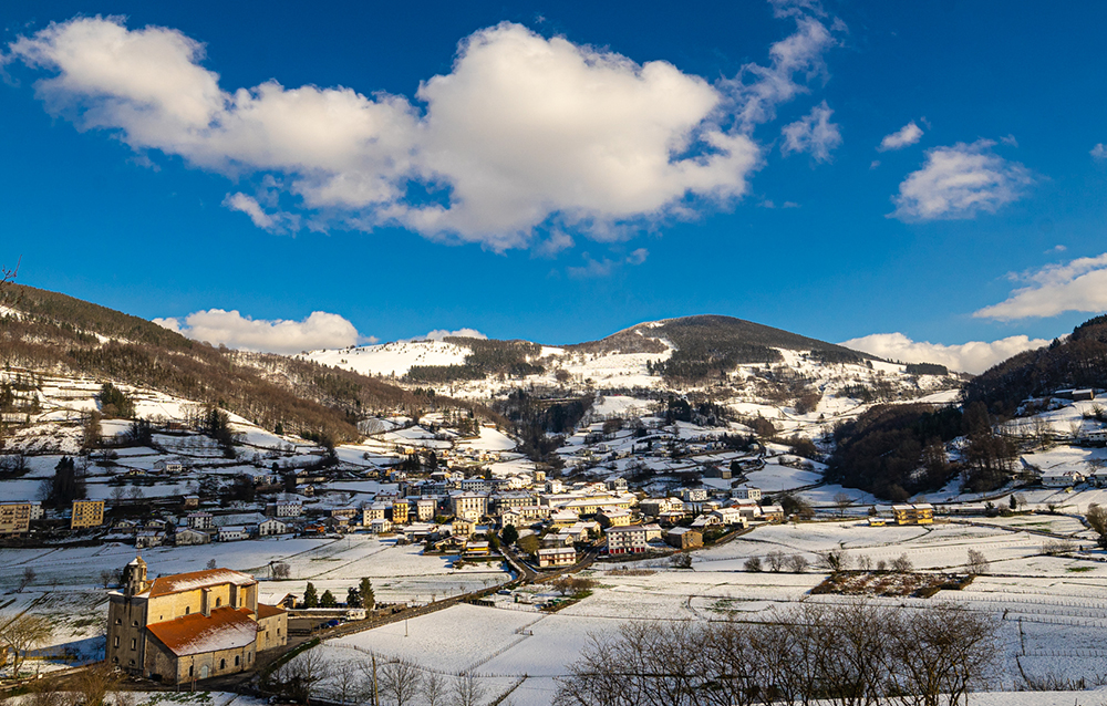 "Nieve en el valle", fotografía de Berastegi en el calendario del DV